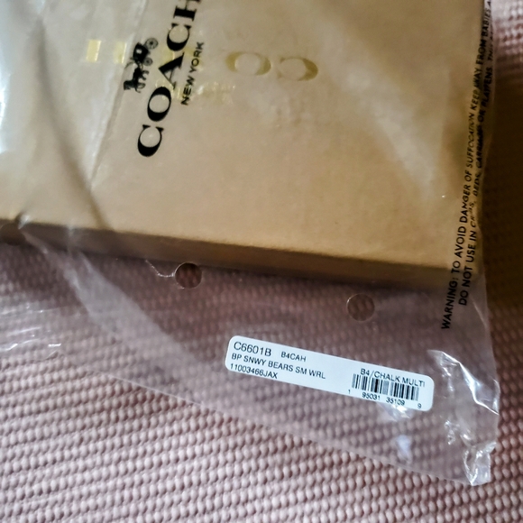 Coach Boxed Wristlet with Snowy Bears Print in Chalk - Picture 6 of 6